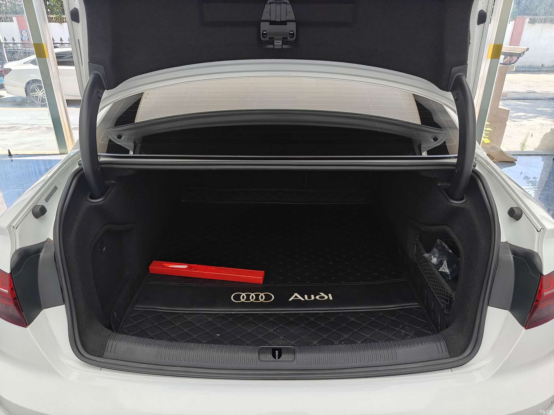 Audi A4L, 2022 7