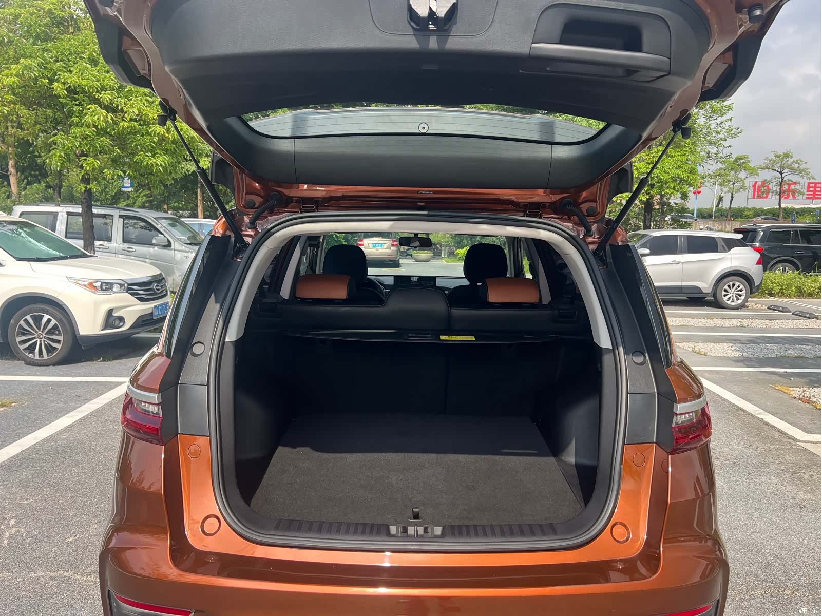Geely X6, 2021 10