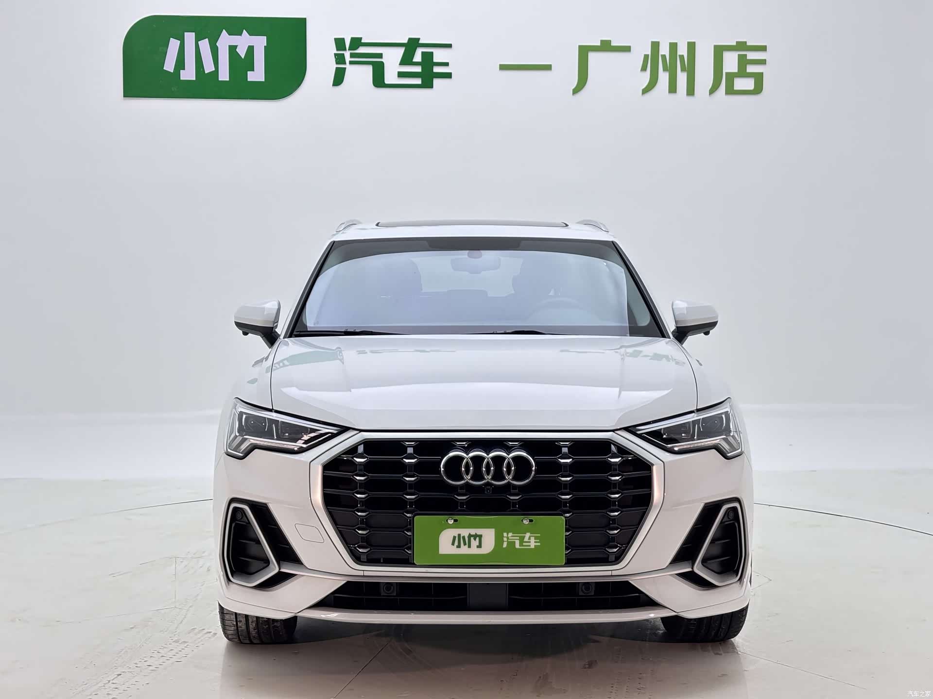 Audi Q3, 2022 2