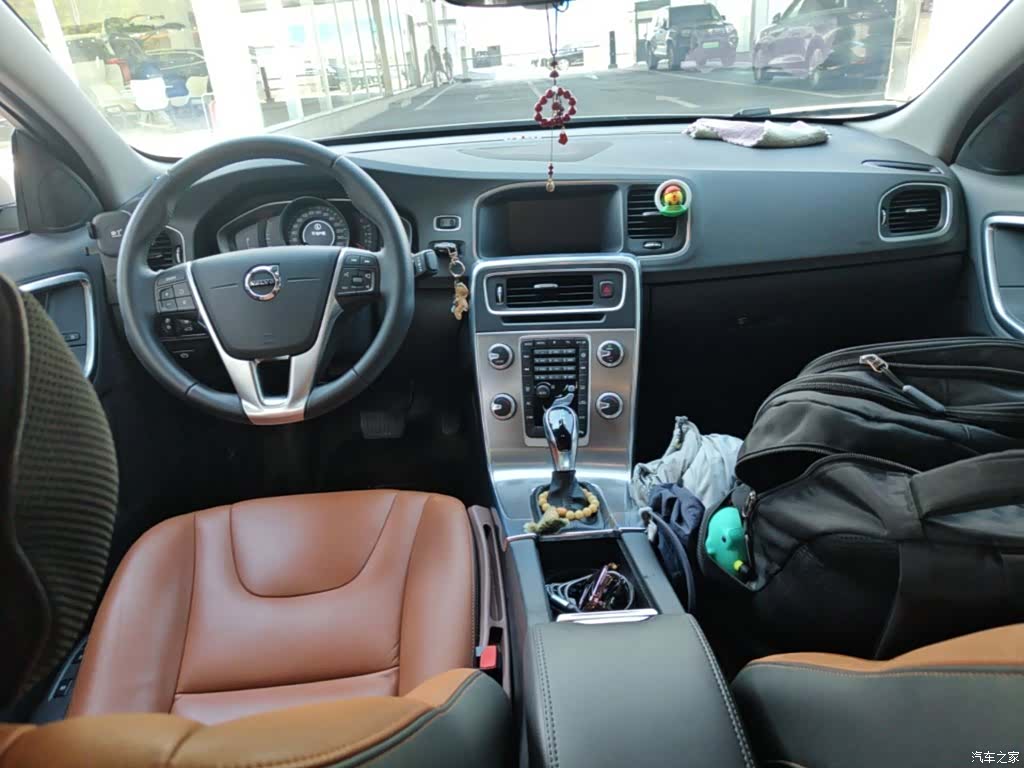 Volvo S60, 2018 16