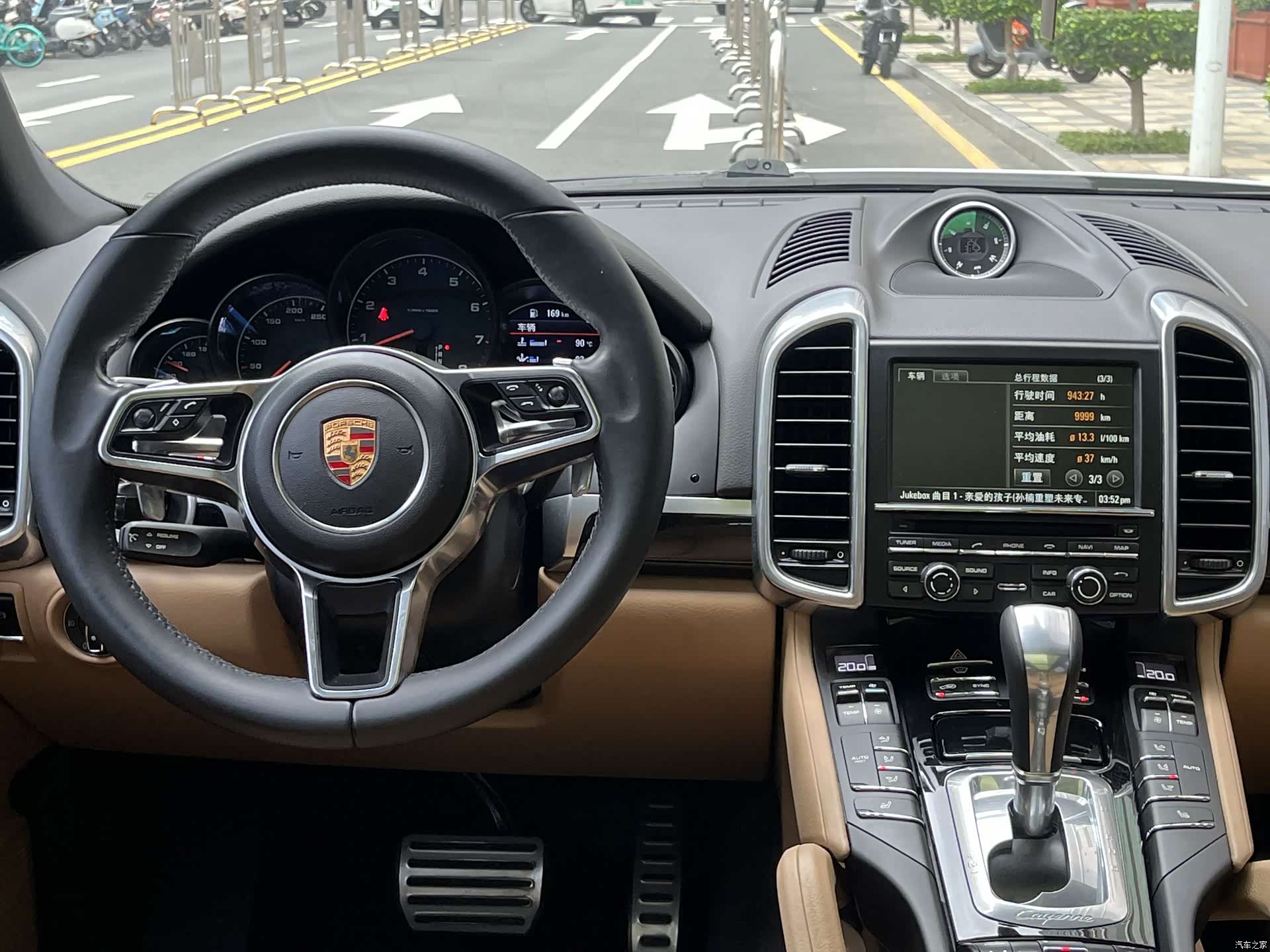Porsche Cayenne, 2016 13