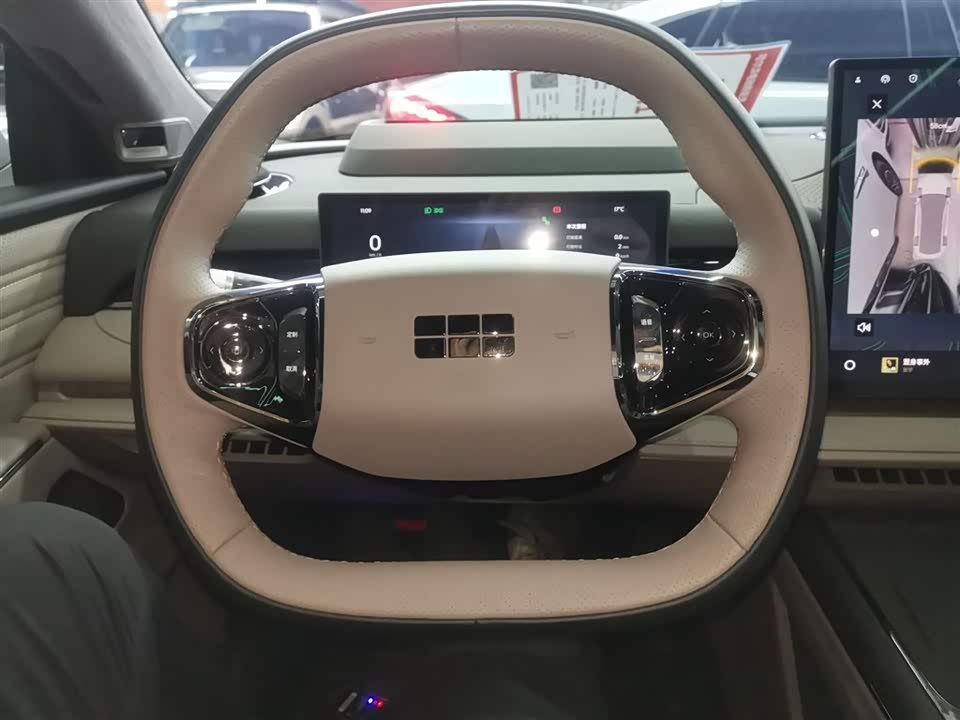 Geely Galaxy Galaxy Sparkle 8