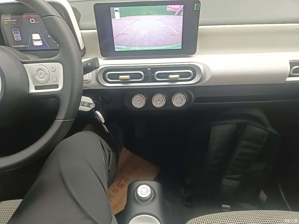 Wuling MINIEV, 2025 10