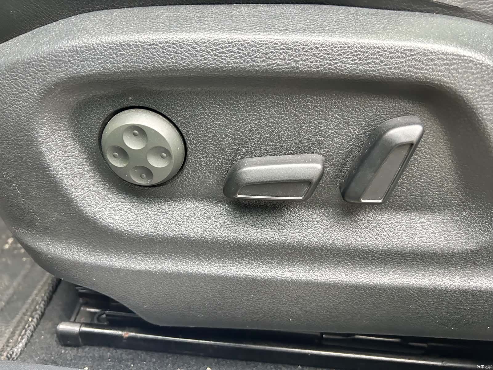 Volkswagen Tiguan, 2015 14