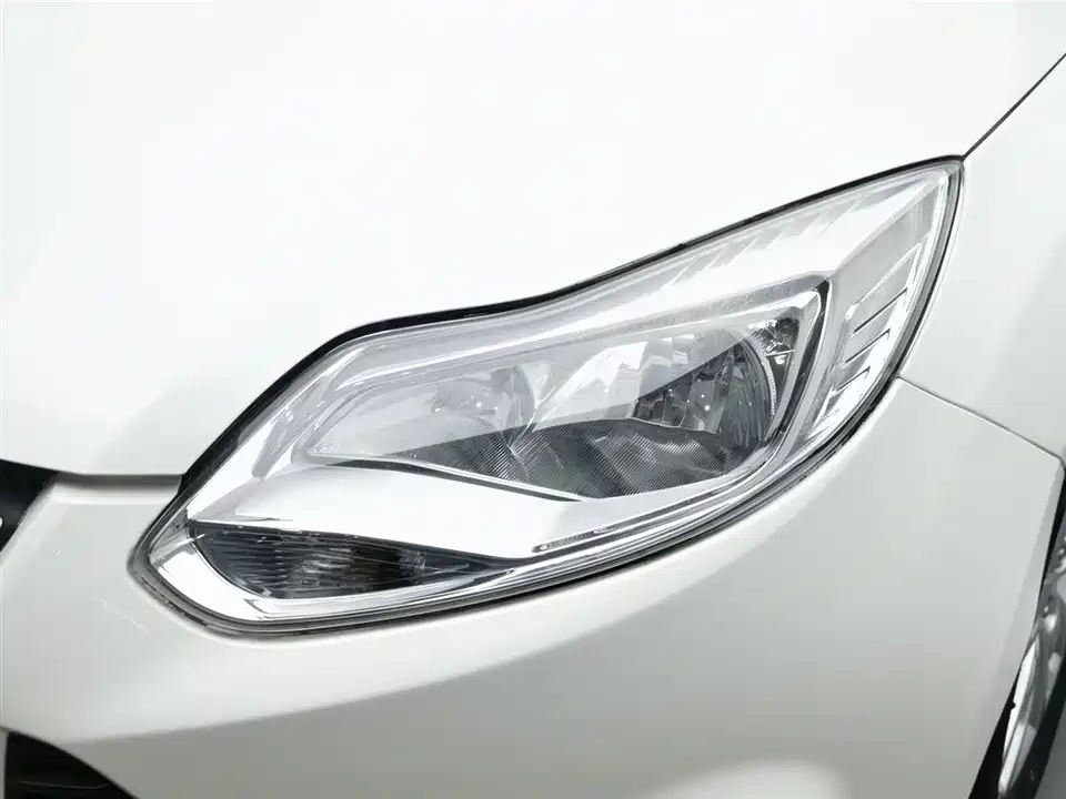 Ford Fox