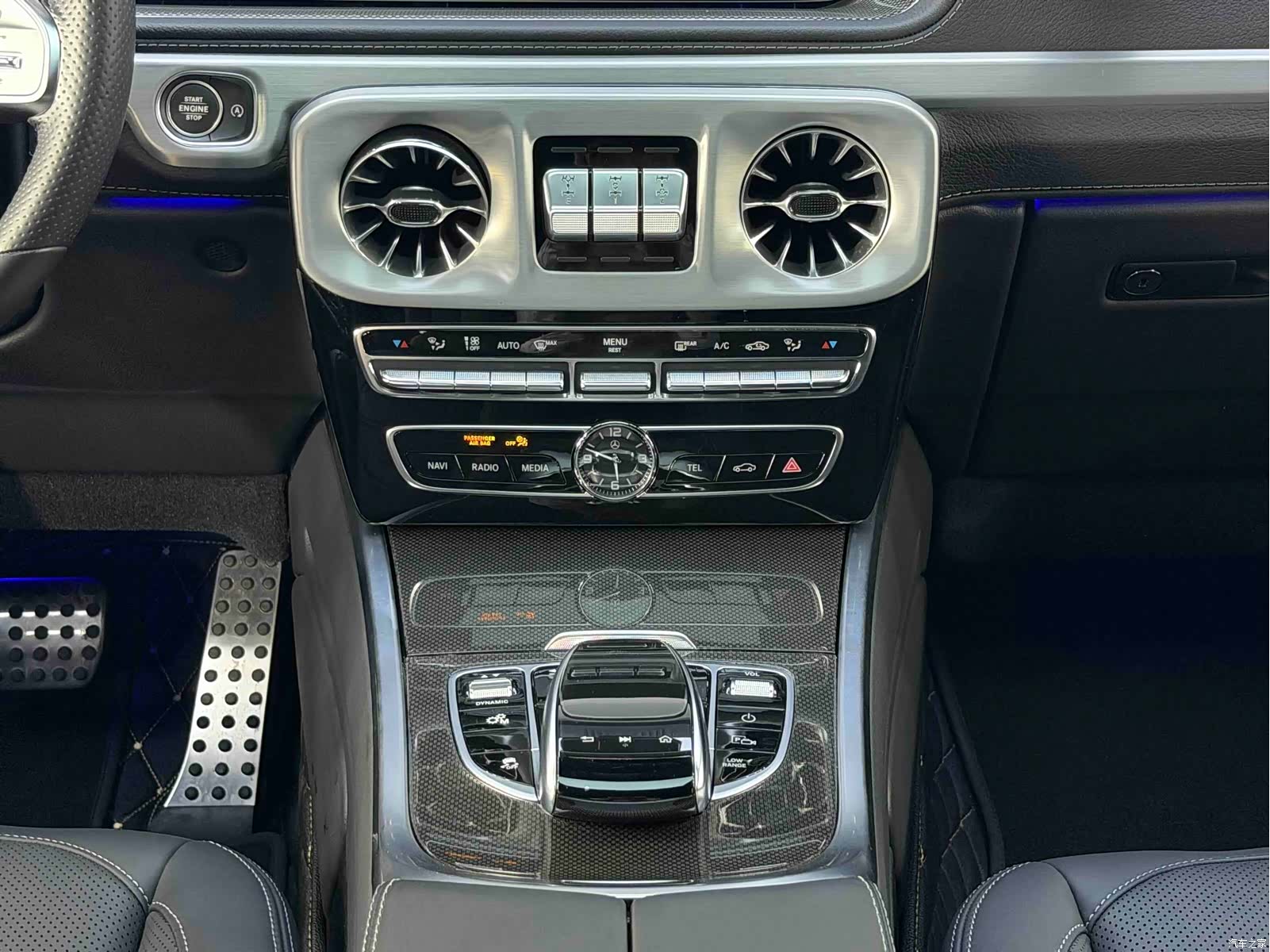 Mercedes-Benz G-Class, 2023 21