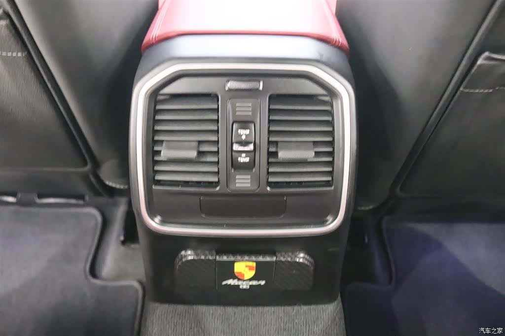 Porsche Macan, 2022 18