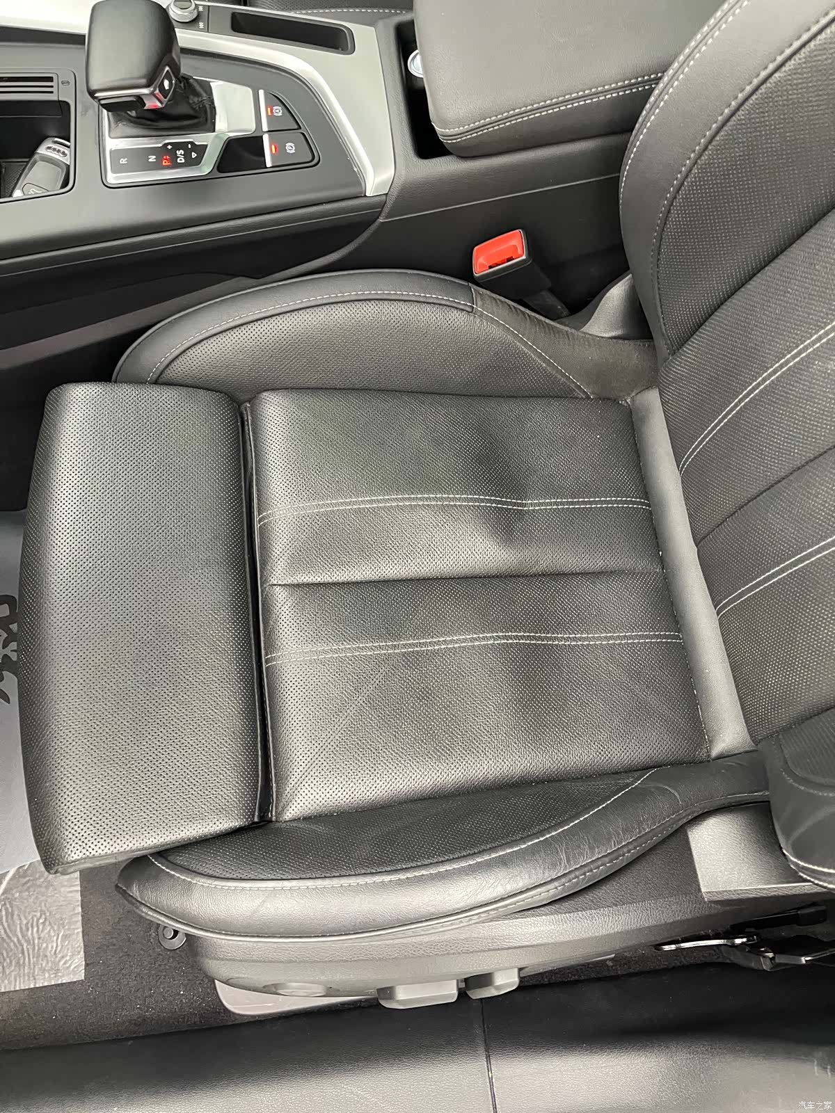 Audi A4L, 2021 17