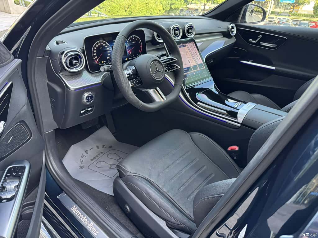 Mercedes-Benz C-Class, 2024 6