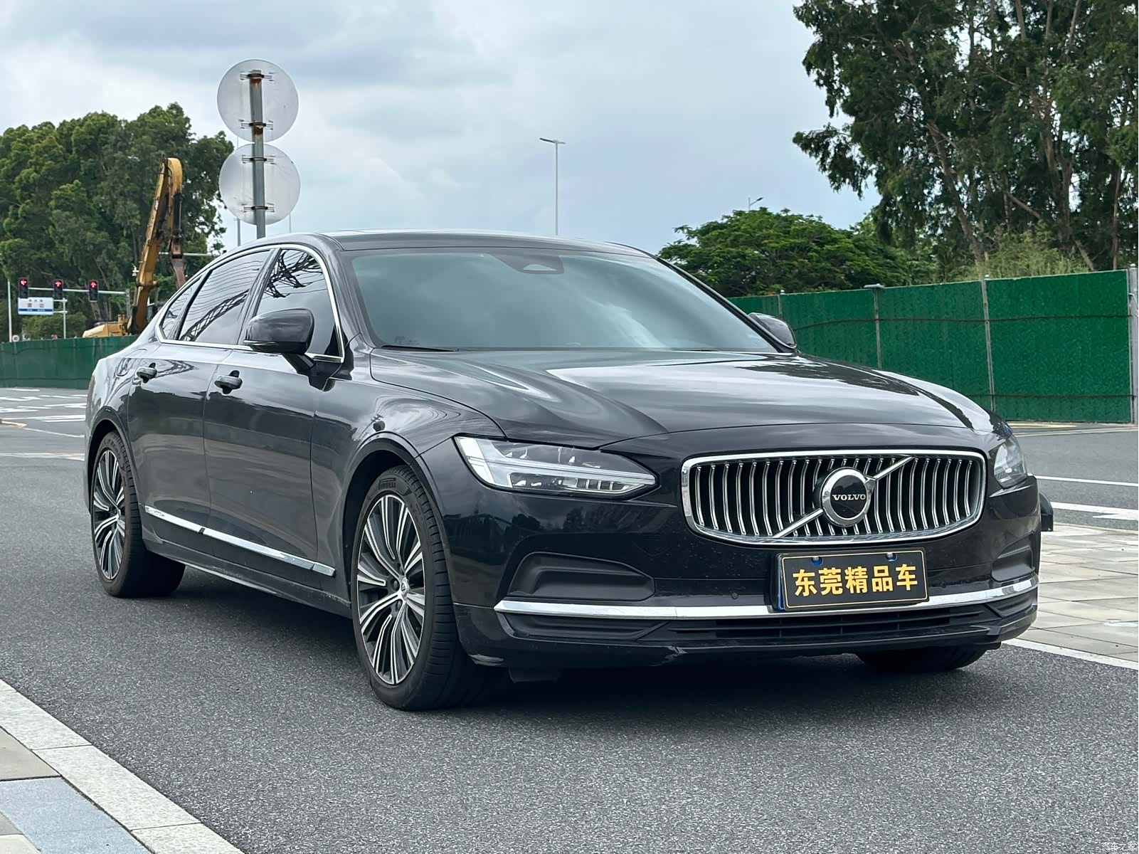 Volvo S90
