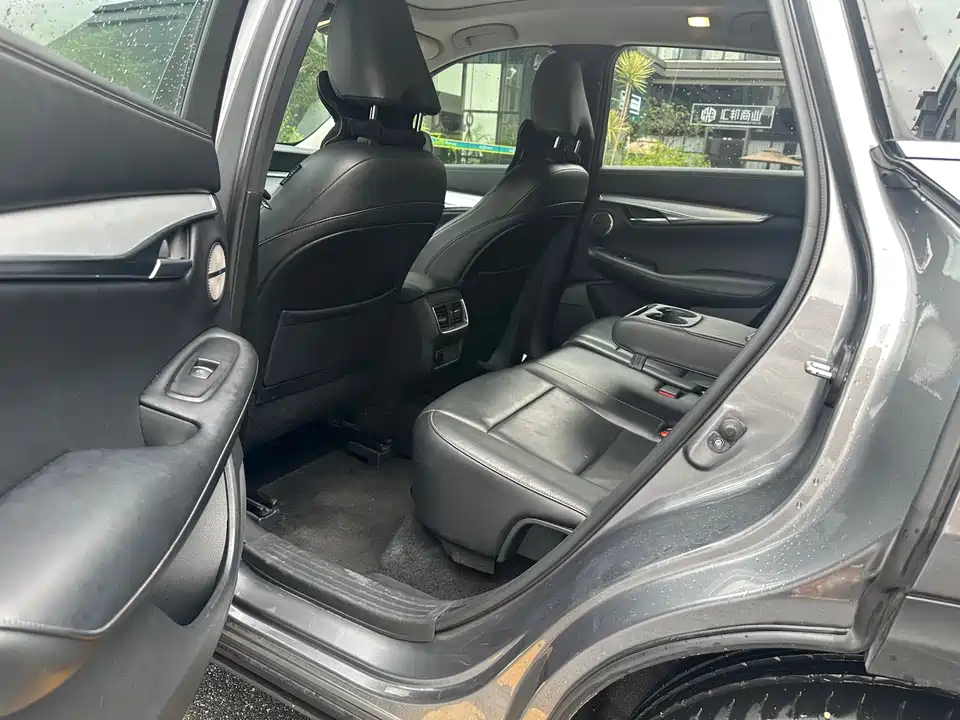 Infiniti QX50