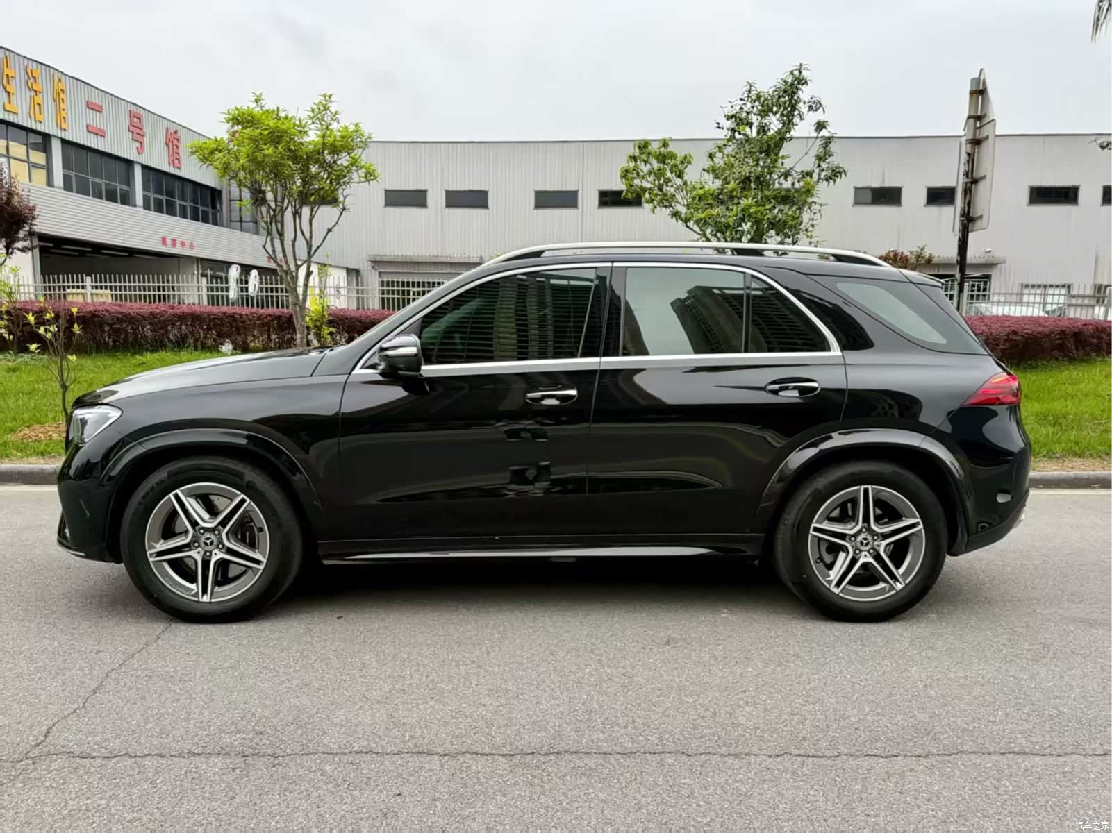 Mercedes-Benz GLE, 2024 8