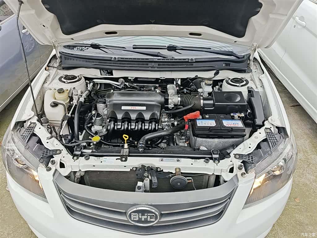 BYD L3, 2015 20