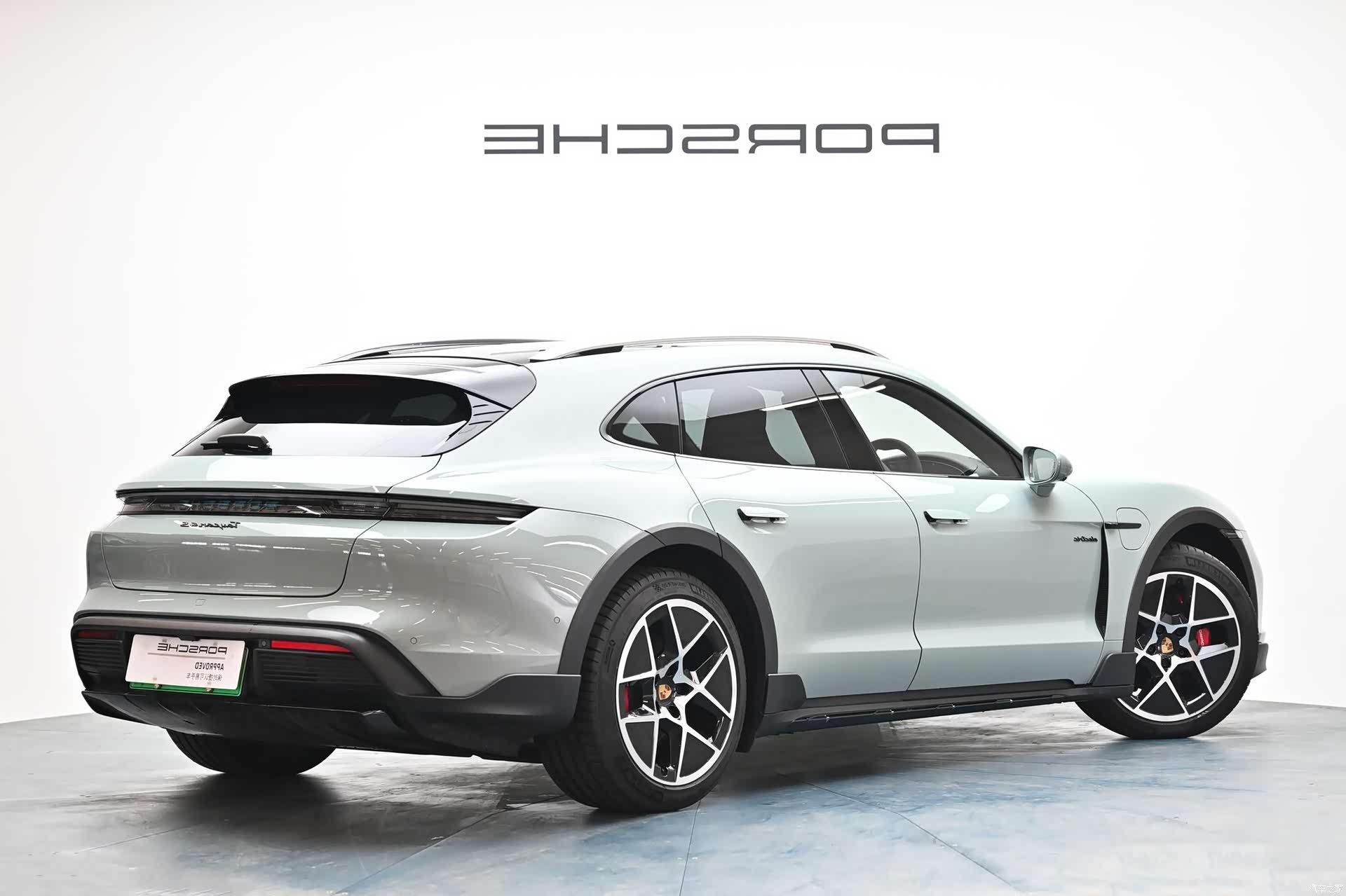 Porsche Taycan, 2025 13