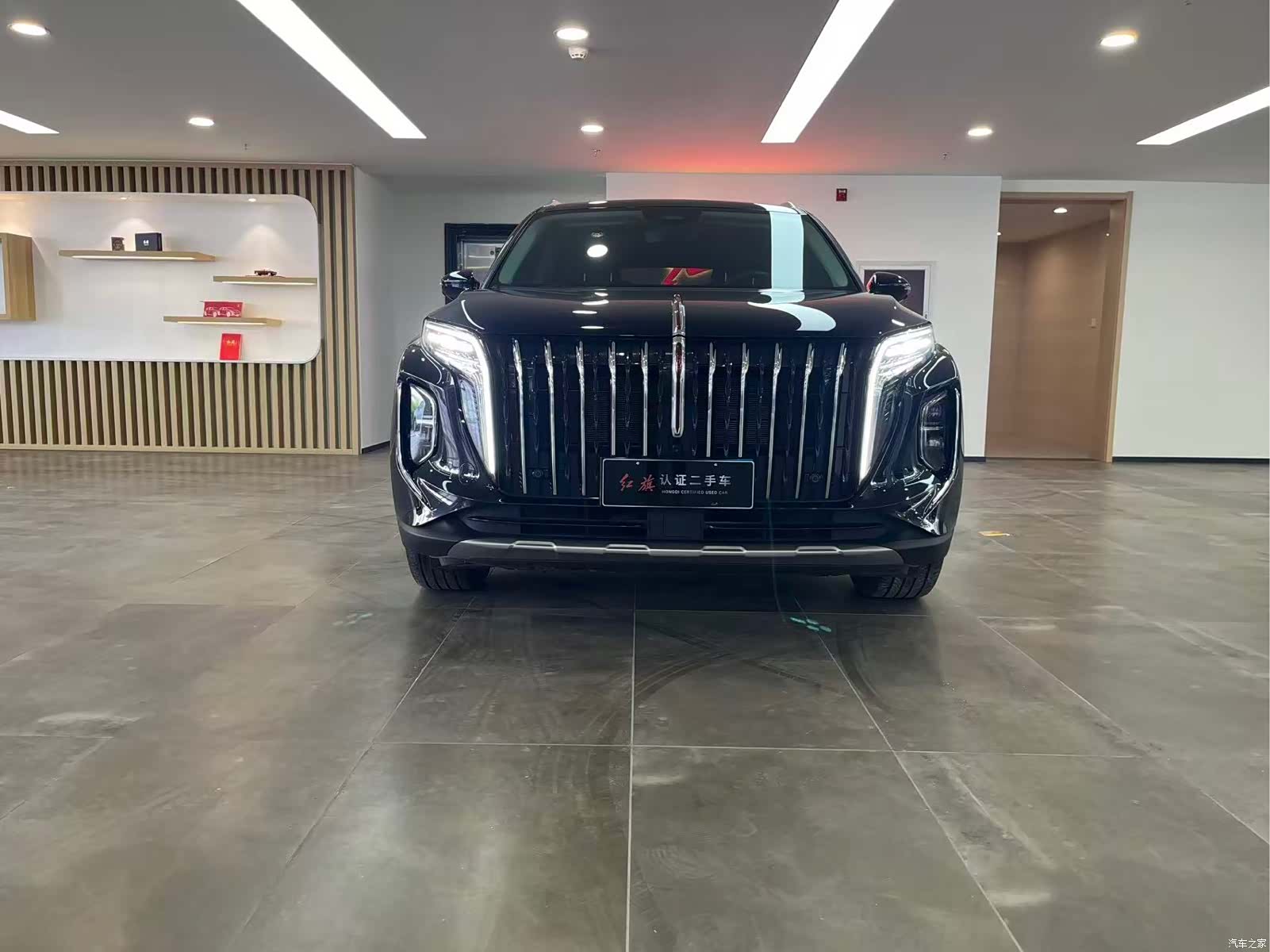 Hongqi HS7, 2024 4