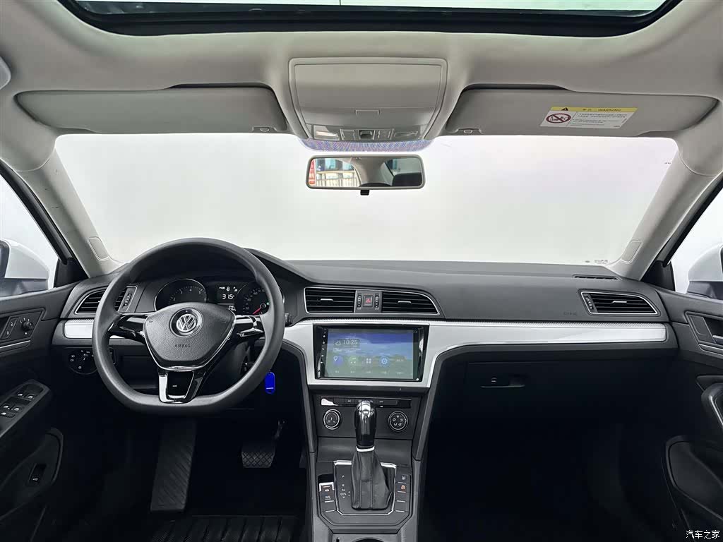 Volkswagen Lamando, 2017 8