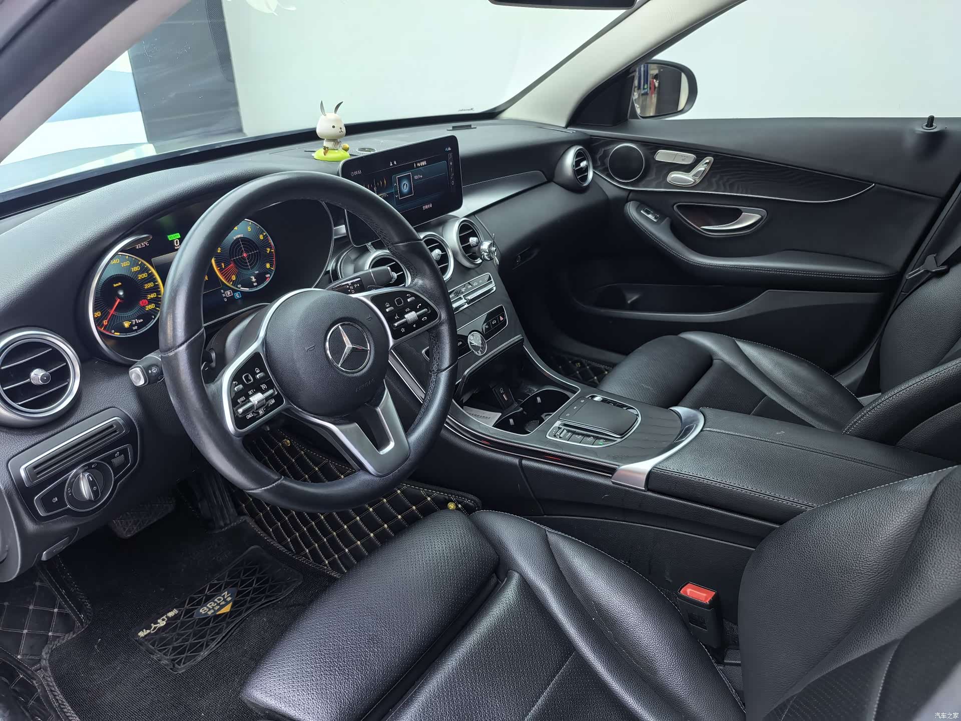 Mercedes-Benz C-Class, 2019 14
