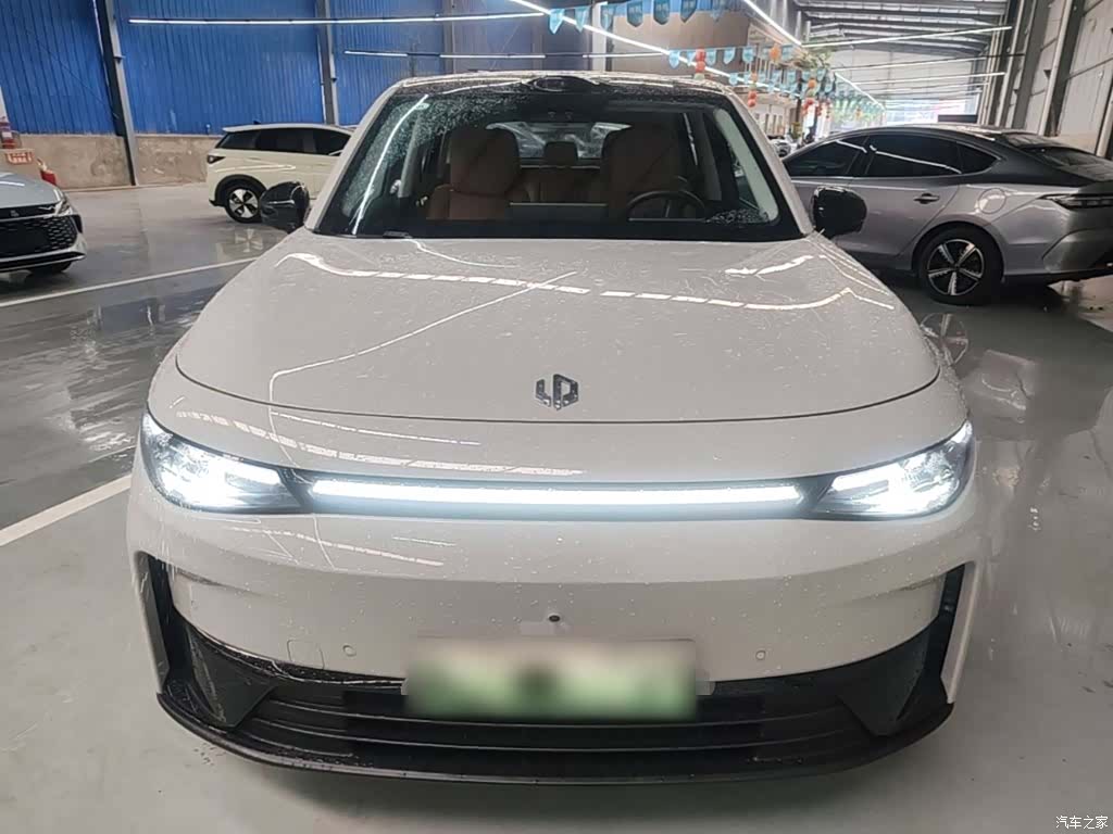 Leapmotor C10, 2025 3