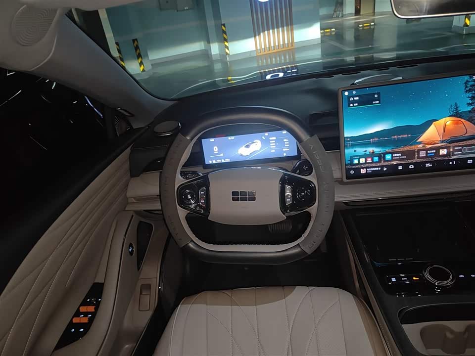 Geely Galaxy Galaxy Sparkle 8