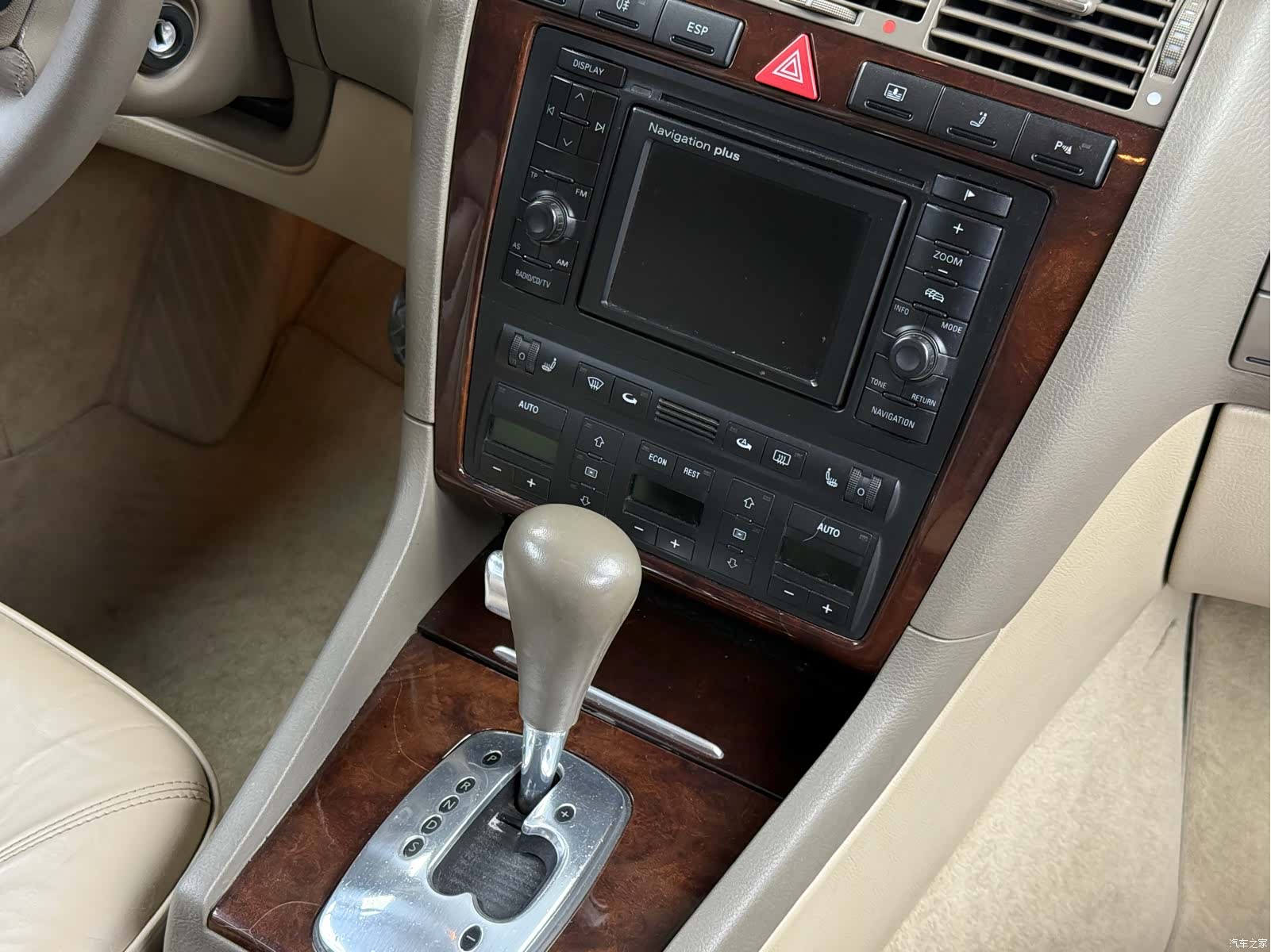 Audi A8, 2003 12