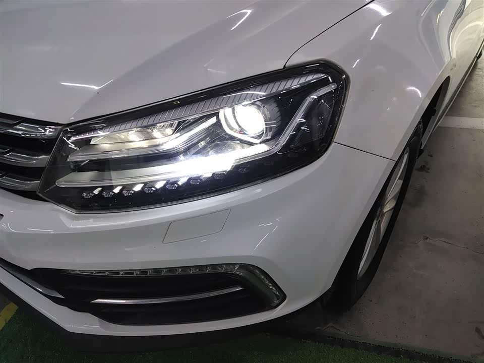 Zotye T600 Coupe Zotye T600 Coupe
