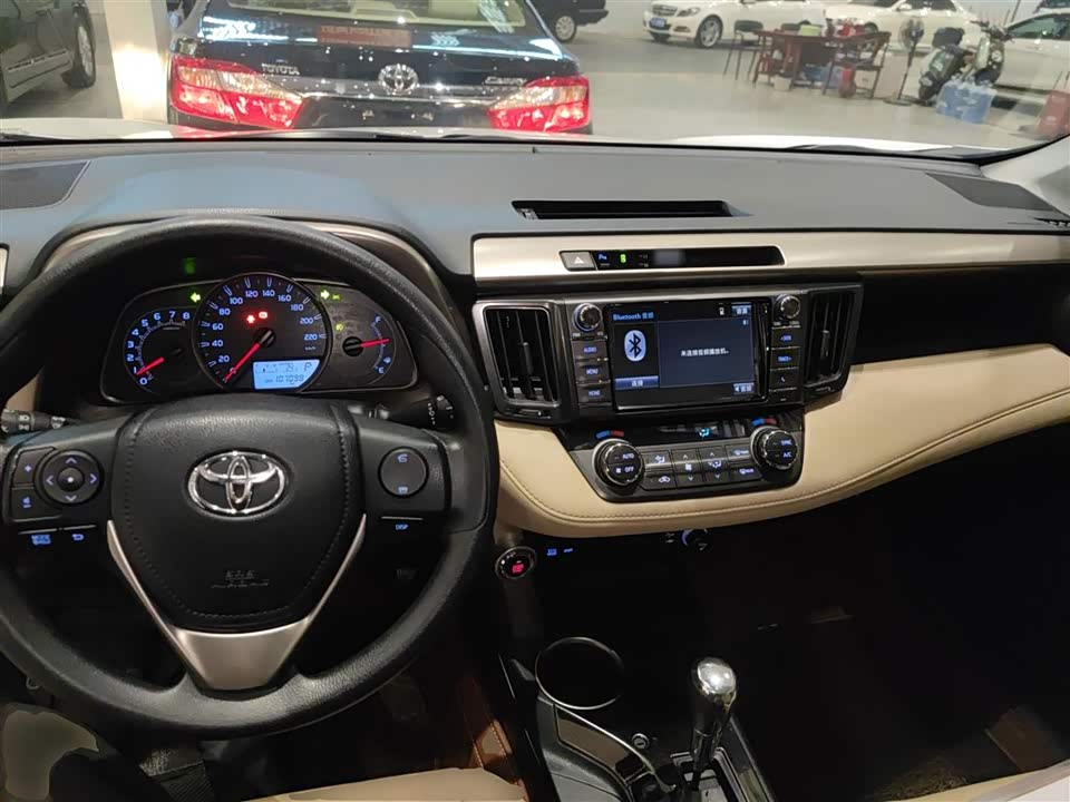 Toyota RAV4 Rongfang