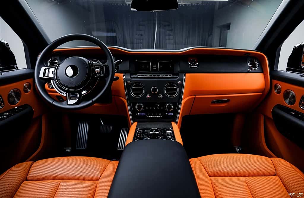 Rolls-Royce Cullinan, 2021 11