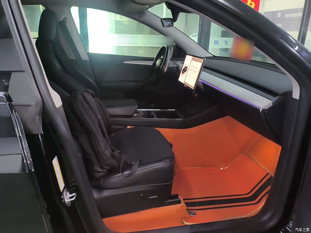 Tesla Model Y, 2024 25