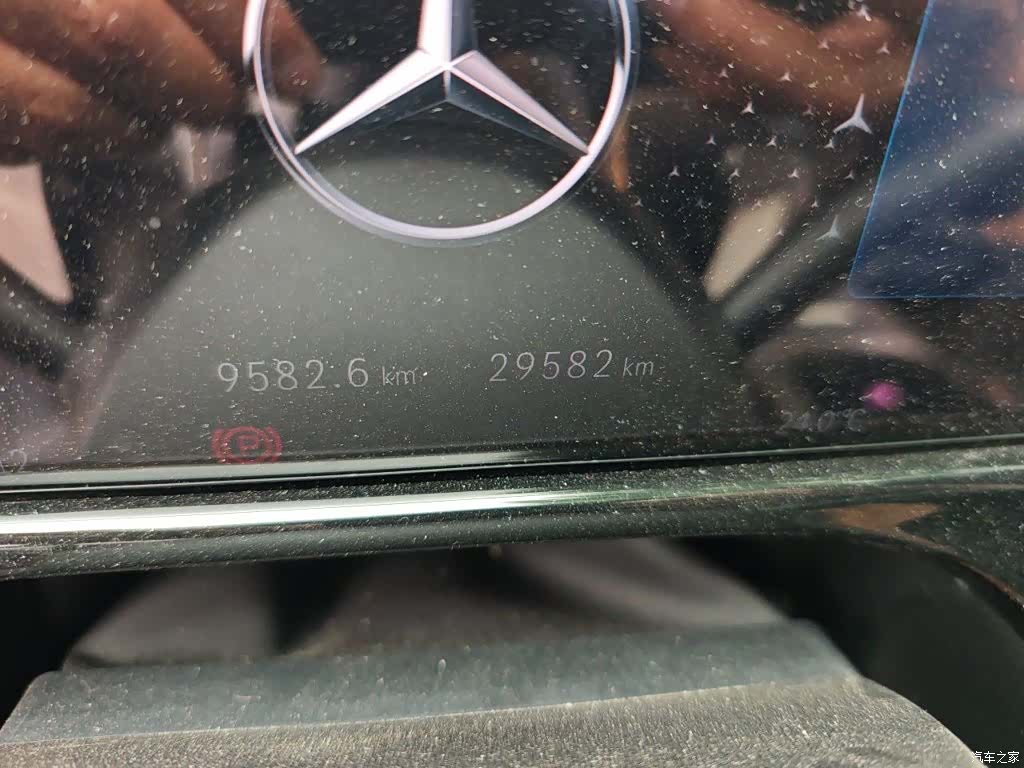 Mercedes-Benz E-Class, 2024 все фото