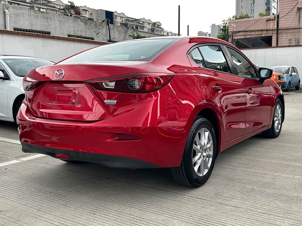 Mazda 3 Angkesaila