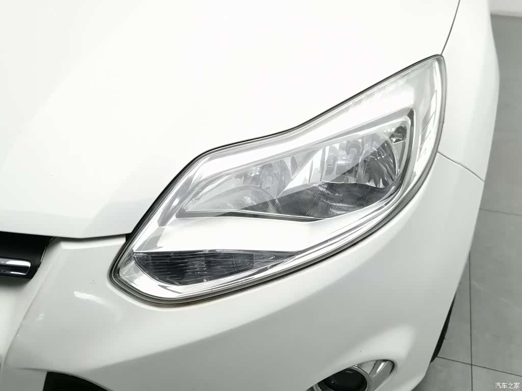 Ford Focus, 2014 7