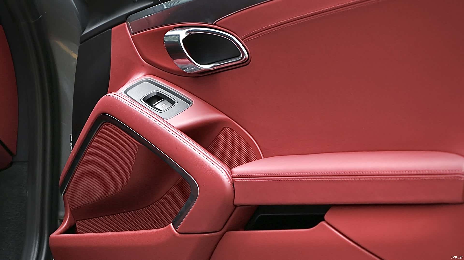 Porsche Cayman, 2019 10