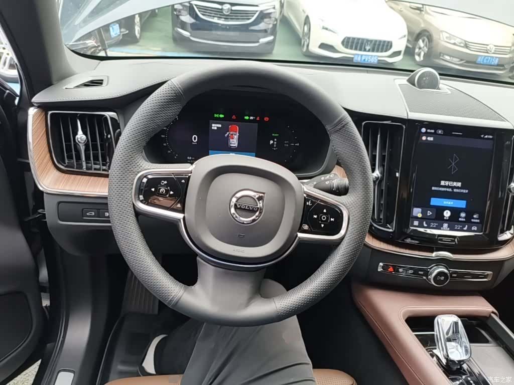 Volvo XC60, 2023 7