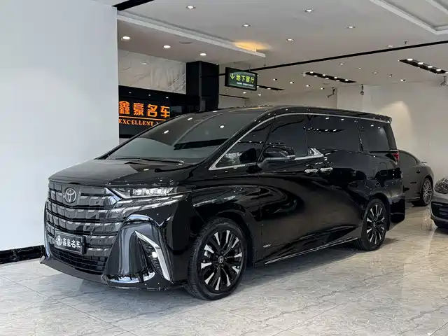 Toyota Alphard 2024 — купить из Китая под заказ