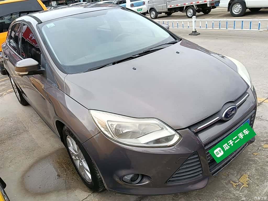 Ford Focus, 2015 4