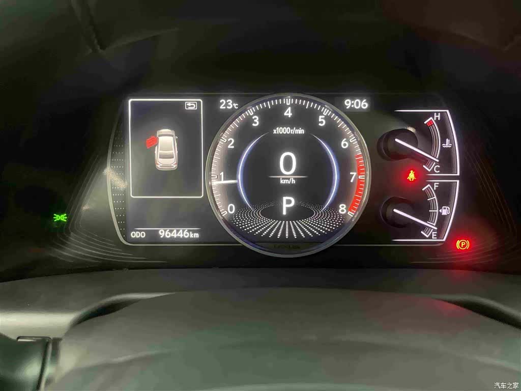 Lexus ES, 2019 12