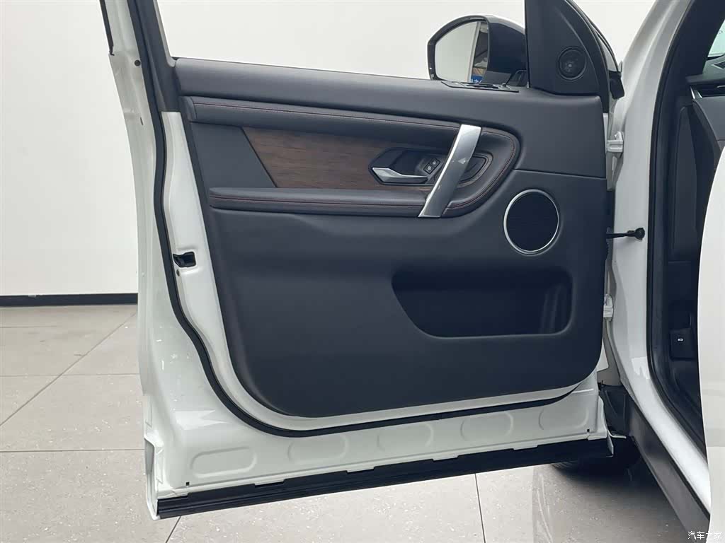 Land Rover Discovery, 2021 8