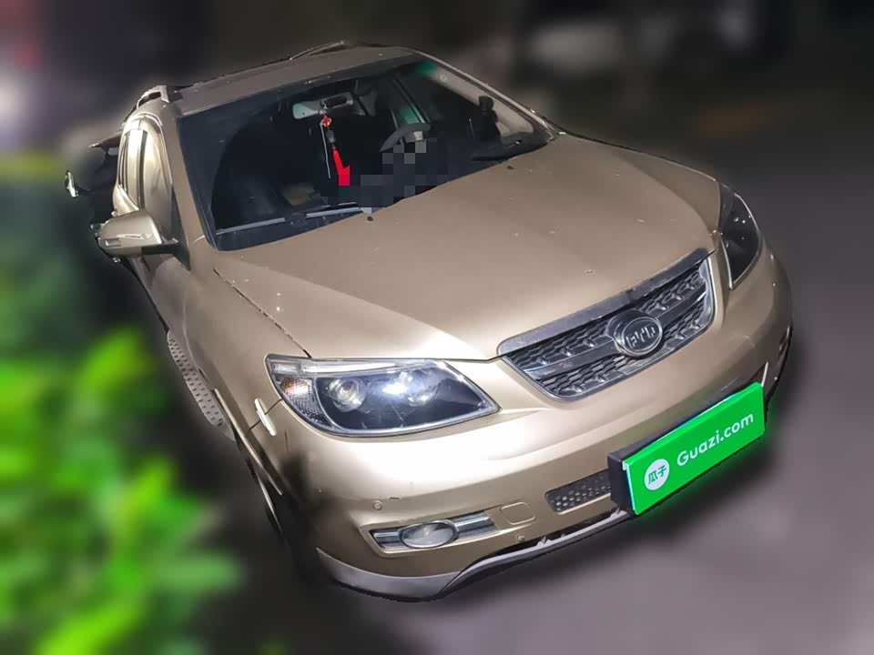 BYD S6