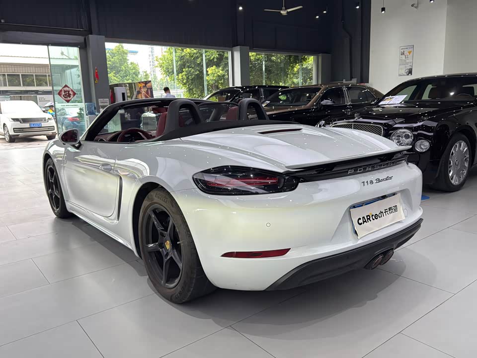 Porsche 718
