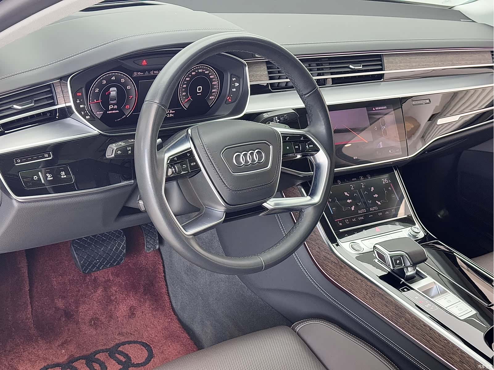 Audi A8L, 2024 14