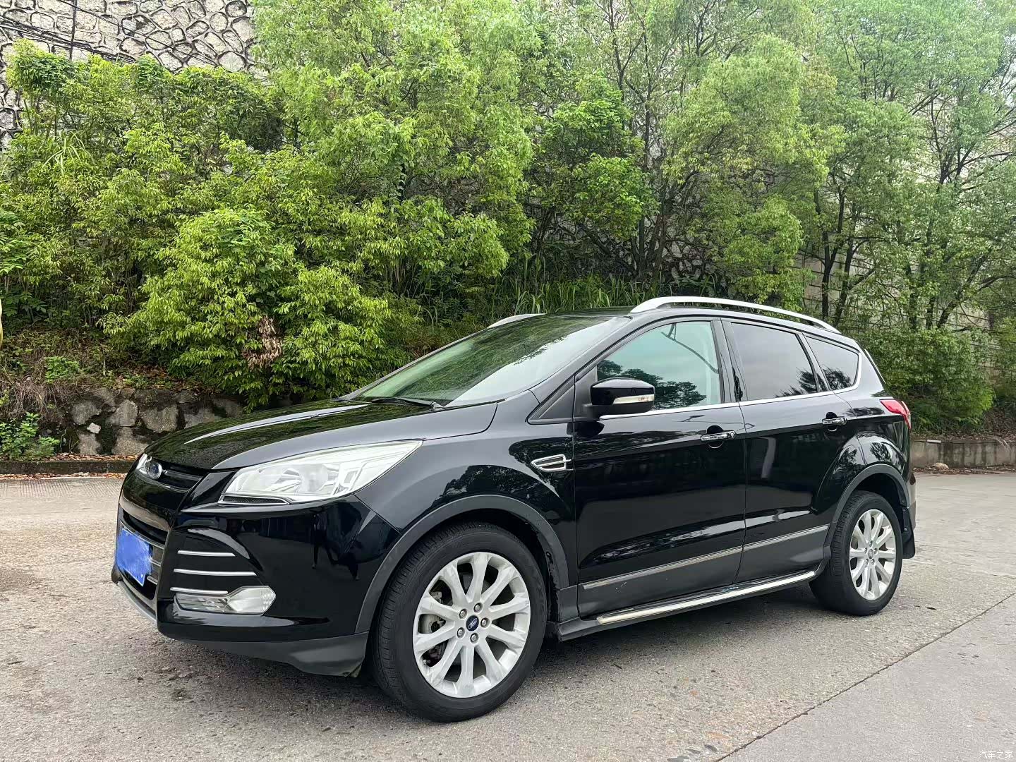 Ford Kuga, 2015 1