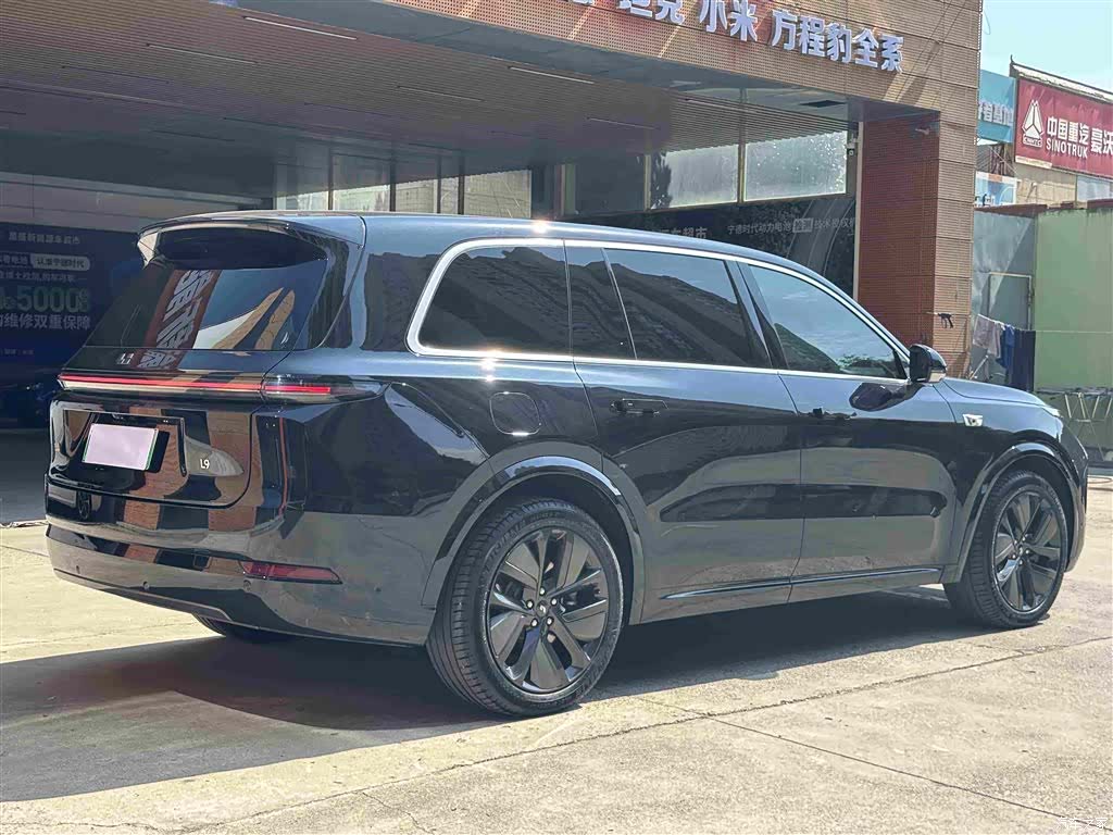 Li Auto L9, 2023 4