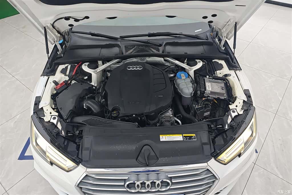 Audi A4L, 2018 10