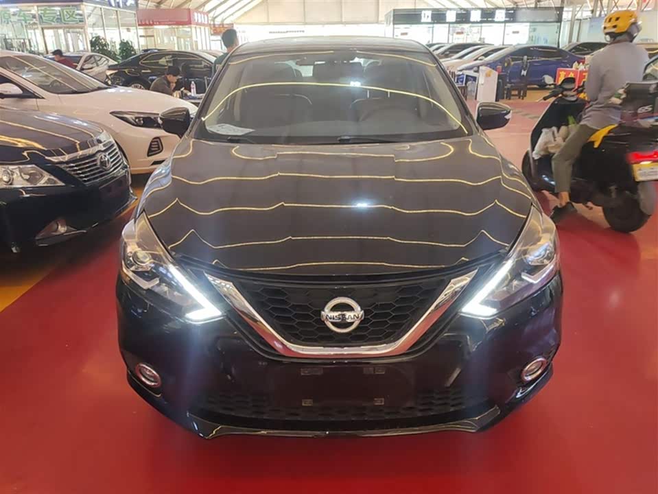 Nissan Xuan Yi