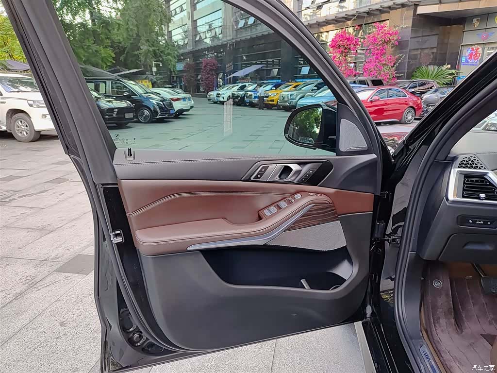 BMW X5, 2024 6