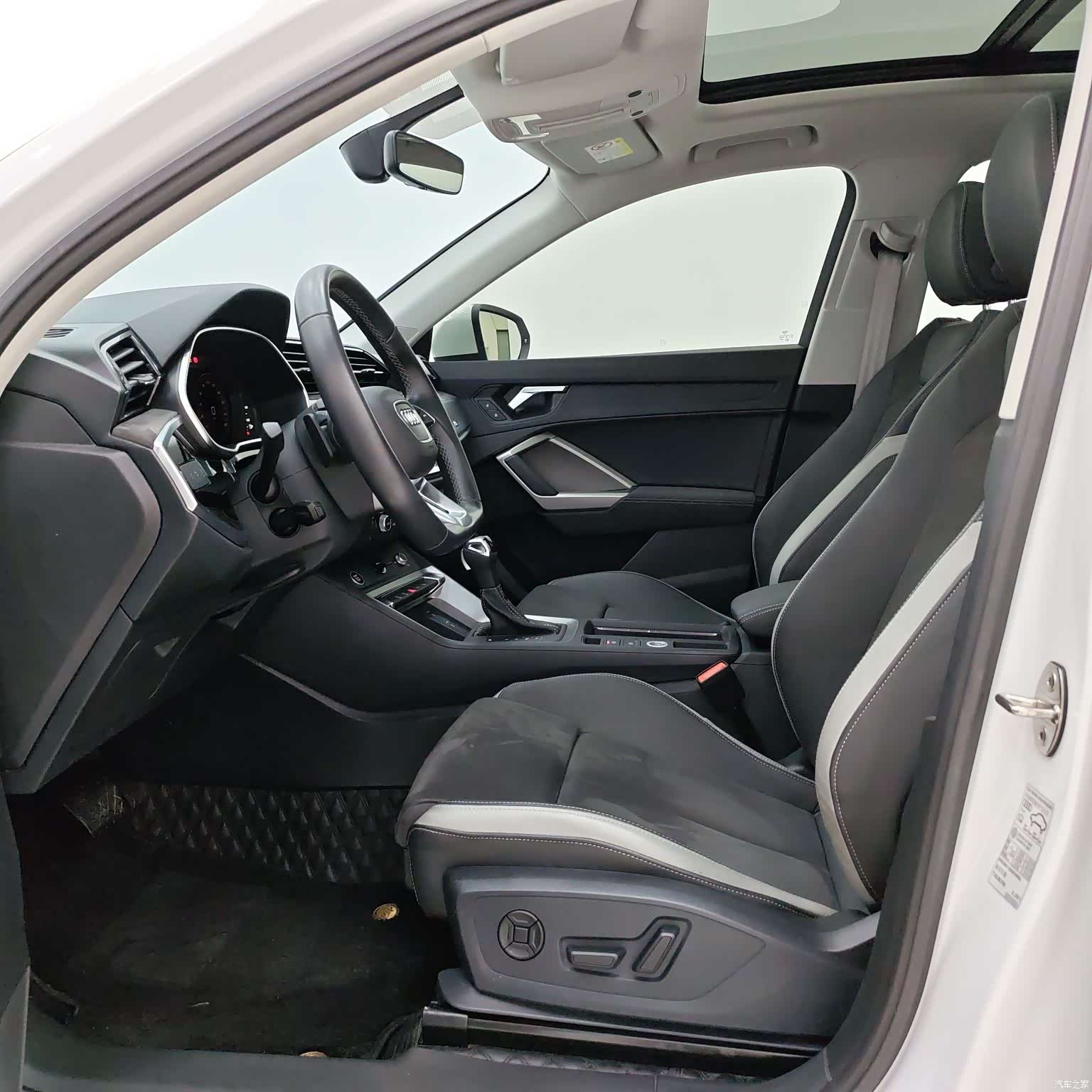 Audi Q3, 2022 7