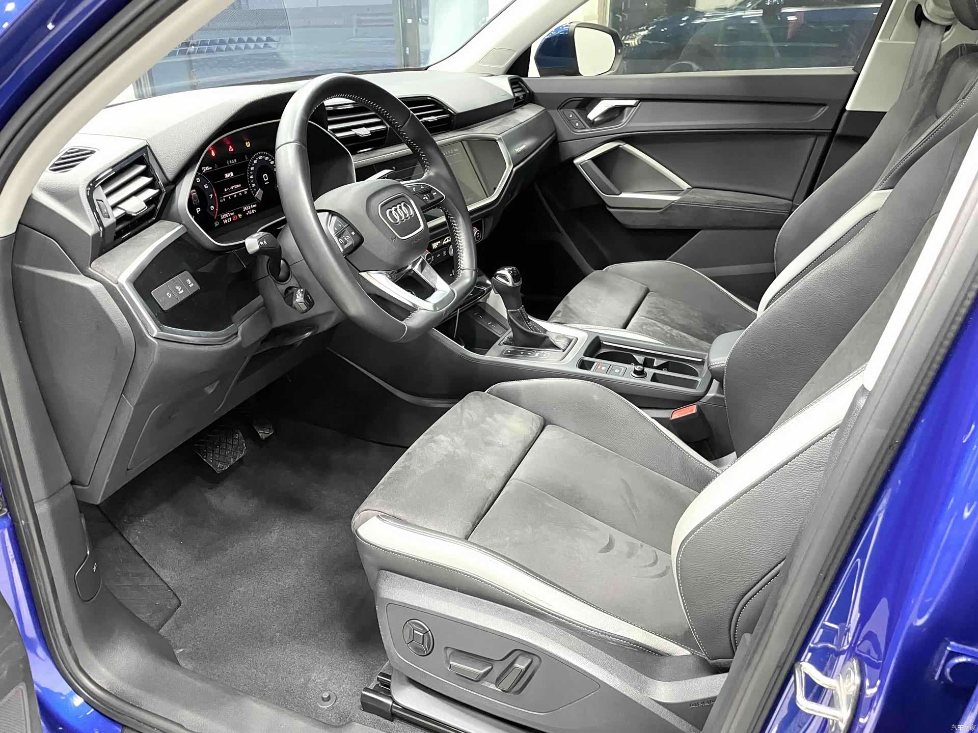Audi Q3, 2022 7