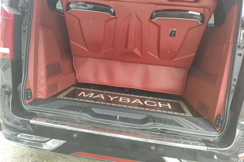 Mercedes-Benz 7, 2021 4