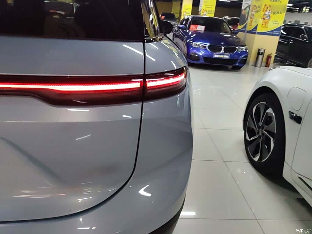 NIO ES6, 2023 8