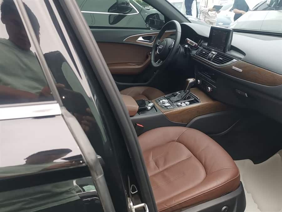 Audi A6L 2018, фото 25